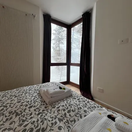 아파트 Alpine Glow - Sophisticated In - Out *